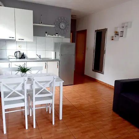 Marusic Apartament Makarska