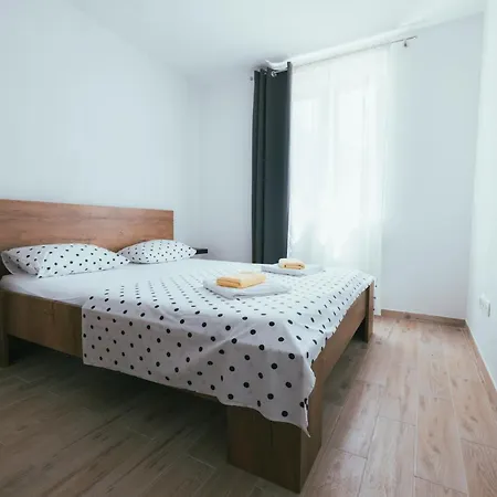 Apartament Marusic *