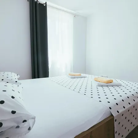 Apartament Marusic *